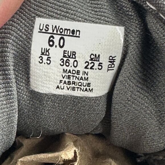 Vans Shoes Womens Size 6 Gray Canvas Low Top Lace Up Skate Casual Off The Wall - Picture 10 of 10